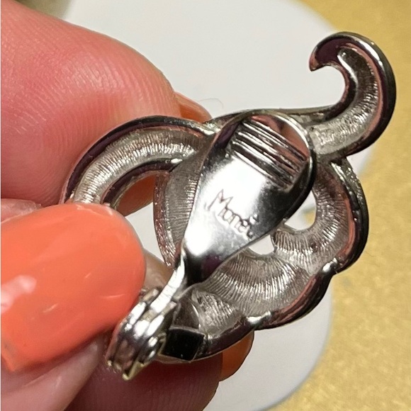 Monet Vintage Silver tone Swirl Clip Earrings - Picture 5 of 5